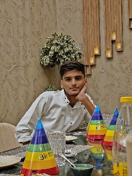 Profile portrait of Suyash Bajpai